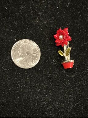 Red Flower Pot Brooch Pin - Women Jewelry